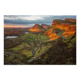 Sonnenaufgang in den Bergen von Quiraing auf Skye, Fotodruck