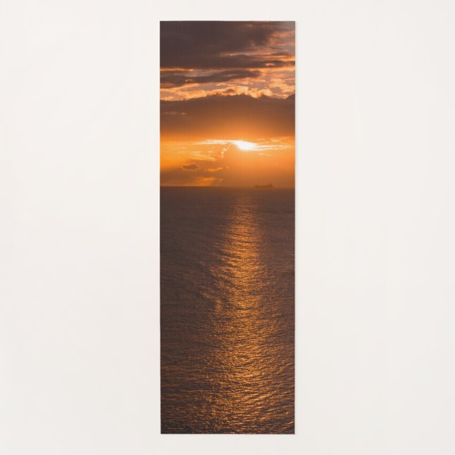 Sonnenaufgang über dem Atlantik Yogamatte (Vorderseite)