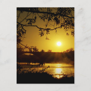 Sonnenaufgang über dem Fluss Maumee Postkarte
