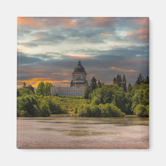 Sonnenaufgang über dem Hauptstadt Lake in Olympia Magnet