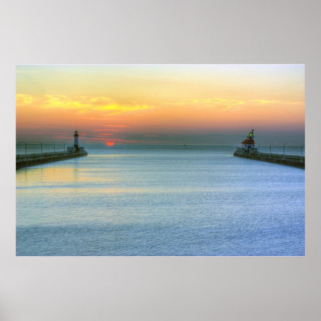 Sonnenaufgang über dem Kanal Poster (Vorne)