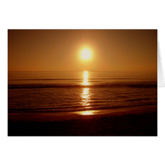 Sonnenaufgang über dem Ozean