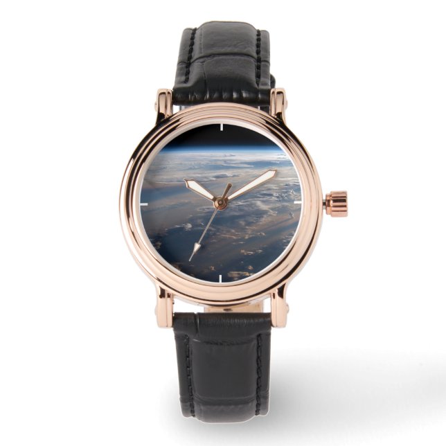 Sonnenaufgang über dem philippinischen Meer mit la Armbanduhr (Vorderseite)