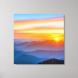 Sonnenaufgang über den Bergen Leinwanddruck