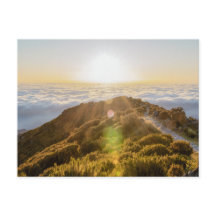 Sonnenaufgang über den Wolken in Madeira, Pico Rui
