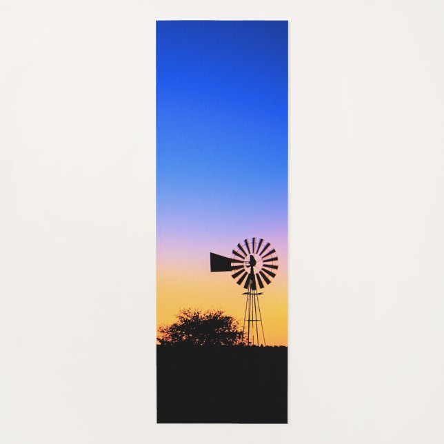 Sonnenaufgang über einer Ranch Yogamatte (Vorderseite)