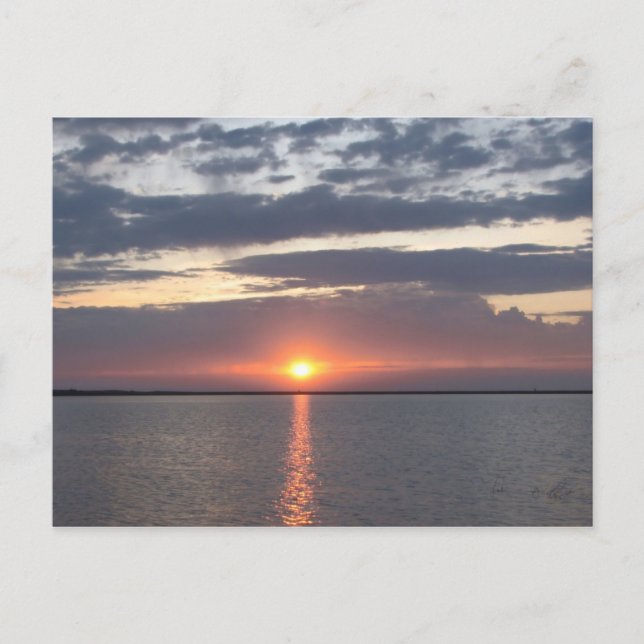 Sonnenaufgang über See Postkarte (Vorderseite)