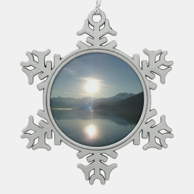 Sonnenaufgang über Uni Fjord Alaska Fotografie Schneeflocken Zinn-Ornament (Vorderseite)