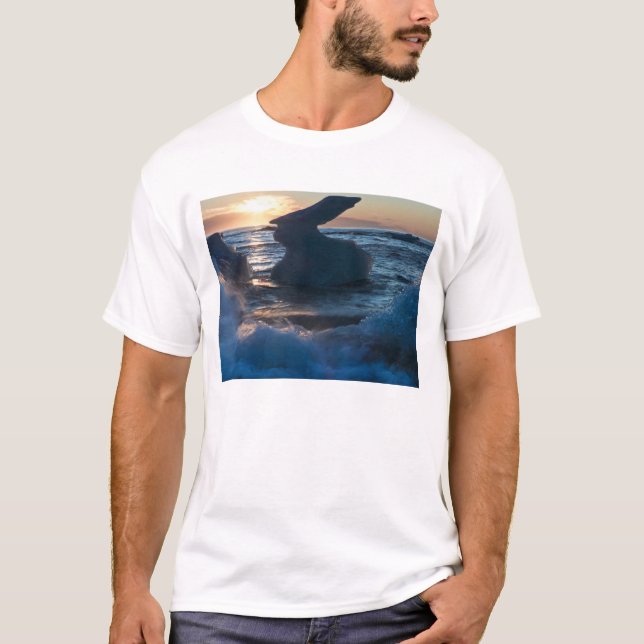 Sonnenaufgang und Eisberg T-Shirt (Vorderseite)