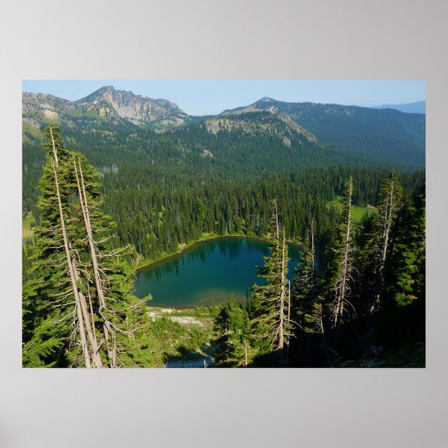Sonnenaufgang vom Oberen See am Rainier Park Poster (Vorne)