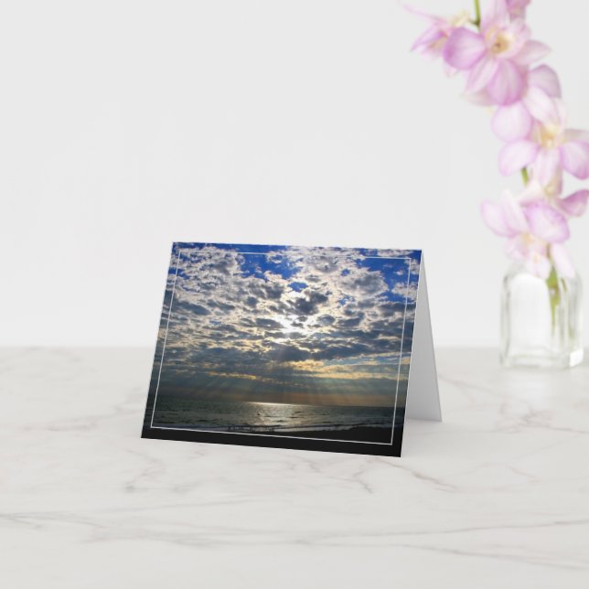 Sonnenaufgänge durch Wolken geklappte Grußkarte Karte (Orchidee)