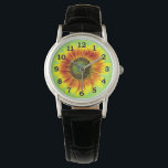 Sonnenblume, geblümt Gelb und Grün Blume Armbanduhr<br><div class="desc">Dieses niedliche Blumendesign im Sommer hat eine kühne Sonnenblumenblüte in voller Blüte. Es ist in hellgelben, lebhaften Orange- und Brauntönen und Grün gehalten, auf einem leicht bedrückten/grunen sommerlichen Hintergrund. Die große Blume hat ein gemaltes Aussehen. Wenn Sie Gärten und blühende Motive Liebe geben, werden Sie die lebendige, sonnige Blume dieses...</div>