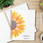 Sonnenblume Personalisiert 2024 Planer<br><div class="desc">Dieser einfache und stilvolle Planer ist mit einer gelben Aquarellblume dekoriert. Einfache Anpassung mit Ihrem Namen und Jahr. Verwenden Sie die Option Weitere anpassen, um die Textgröße, den Stil und die Farbe zu ändern. Original Wasserfarbe © Michele Davies.</div>
