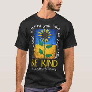 Sonnenblume ukrainische Fahne steht freundlich zur T-Shirt