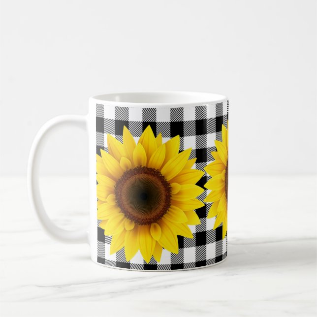 Sonnenblumen auf Schwarz-weißem Gingham Kaffeetasse (Links)