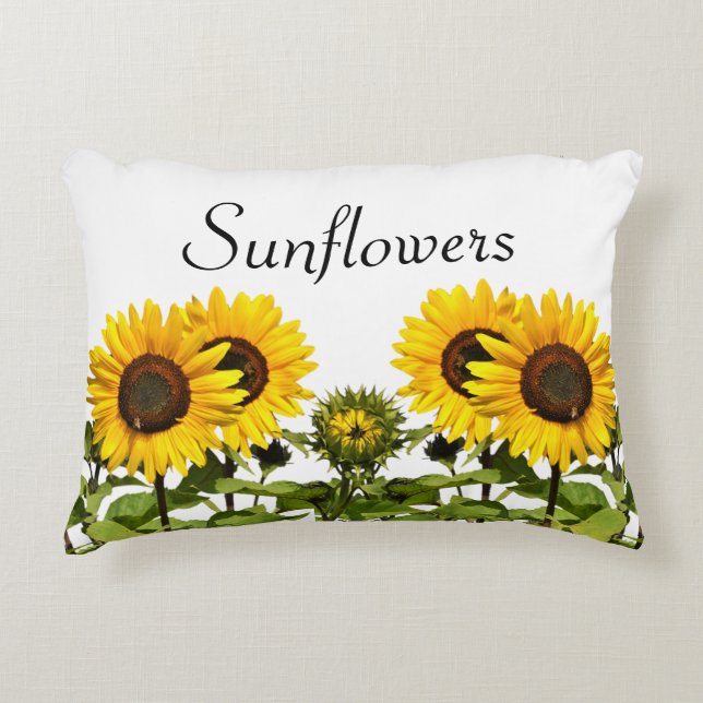 Sonnenblumen auf weißem, blumengeschmücktem Kissen (Vorderseite)