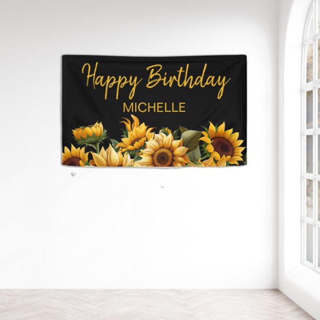 Sonnenblumen Elegantes Schwarzes Glück Geburtsname Banner (Yellow sunflowers on black custom birthday party banner)