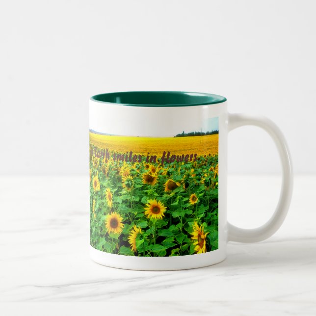 Sonnenblumen - Grün durch TDGallery Zweifarbige Tasse (Rechts)