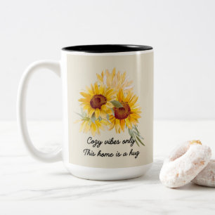 Sonnenblumen mit gemütlichem Zitat Zweifarbige Tasse