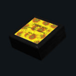 Sonnenblumen Rustikales Land Blumengelb Erinnerungskiste<br><div class="desc">Sonnenblumen Rustikales Land Blumengelbe Sommergelbe Geschenkboxen. Vintage Blume. Ideal für Hochzeiten,  Brautpartys,  Geburtstage.</div>