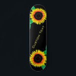 Sonnenblumen Skateboard - Benutzerdefinierter Text<br><div class="desc">Sonnenblumen Skateboard - Fügen Sie Ihren Text / Name / Jahr / Nummer / Logo / Mehr.. - Wählen Sie / fügen Sie Ihren bevorzugten Hintergrund und Textfarben / Schriftart / Größe!</div>