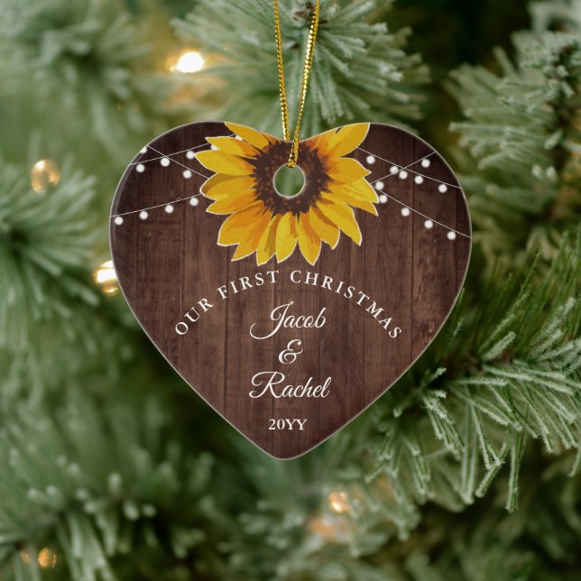 Sonnenblumen String Light Rustic Unser erstes Weih Keramik Ornament (Baum)