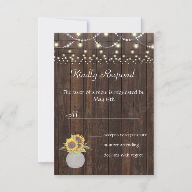 Sonnenblumen String Lights Old Wood Wedding RSVP Karte (Vorderseite)