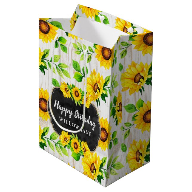 Sonnenblumen und rustikales Holzmuster Party Indiv Mittlere Geschenktüte (Vorderseite Schrägansicht)
