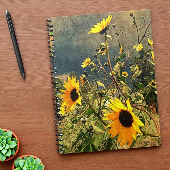 Sonnenblumen vor Sturmwolken Notizblock (sunflower photo notebook cover)