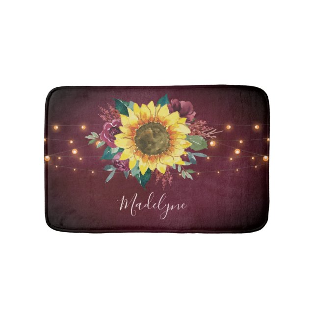 Sonnenblumenleuchten Burgundy Floral Monogram Badematte (Vorderseite)