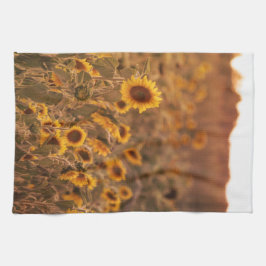 Sonnenblumensonne in ländlicher Feldfarbe Geschirrtuch