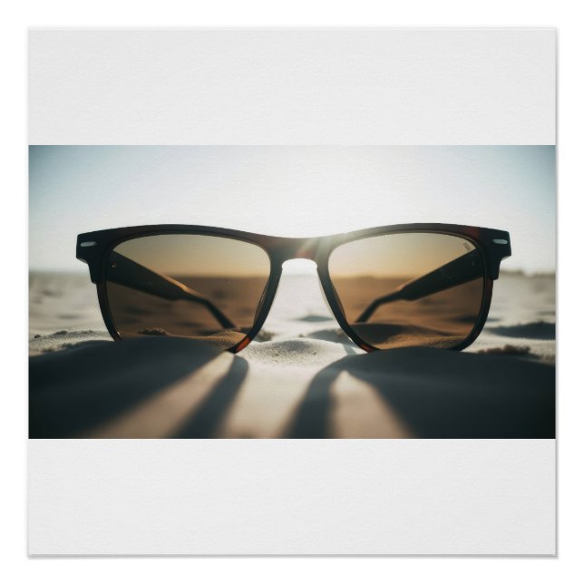 Sonnenbrille auf Sand Poster (Vorderseite)