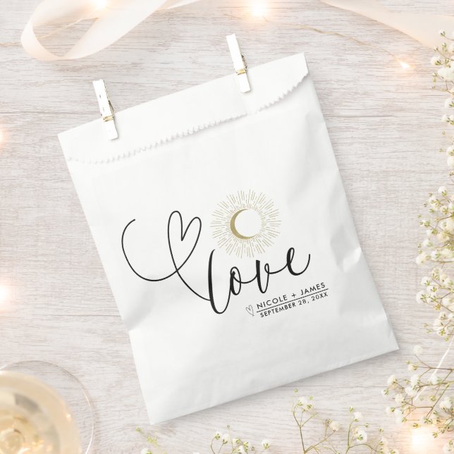 Sonnenbrust-Hochzeit mit weißem und goldenem Himme Geschenktütchen (Ausgeschnitten)