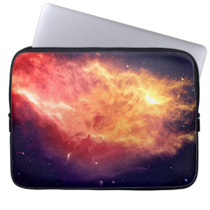 Sonnenfeuer durch das Universum Laptopschutzhülle