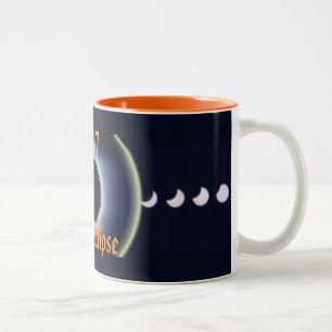 Sonnenfinsternis-Phasen 2017 Zweifarbige Tasse