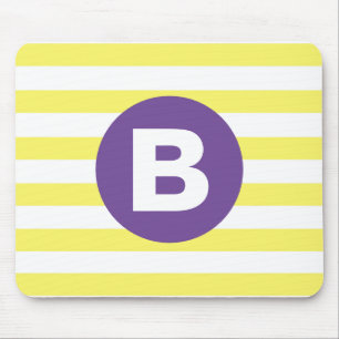 Sonnengelb gestreift mit lila Monogramm Mousepad