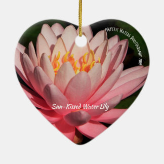 Sonnenkissed Water Lily 2 Keramiken Ornament