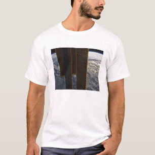 Sonnenkollektoren der Internationalen Raumstation T-Shirt