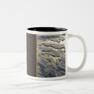Sonnenkollektoren der internationalen zweifarbige tasse