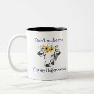 Sonnenkuh mit Sonnenblumen Zweifarbige Tasse
