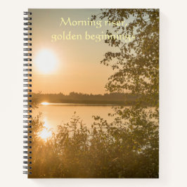 Sonnenlicht fließt wie Gold Wald Natur  Notizbuch
