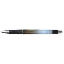 Sonnenlicht, obwohl Herbst Bäume Emmy Pen