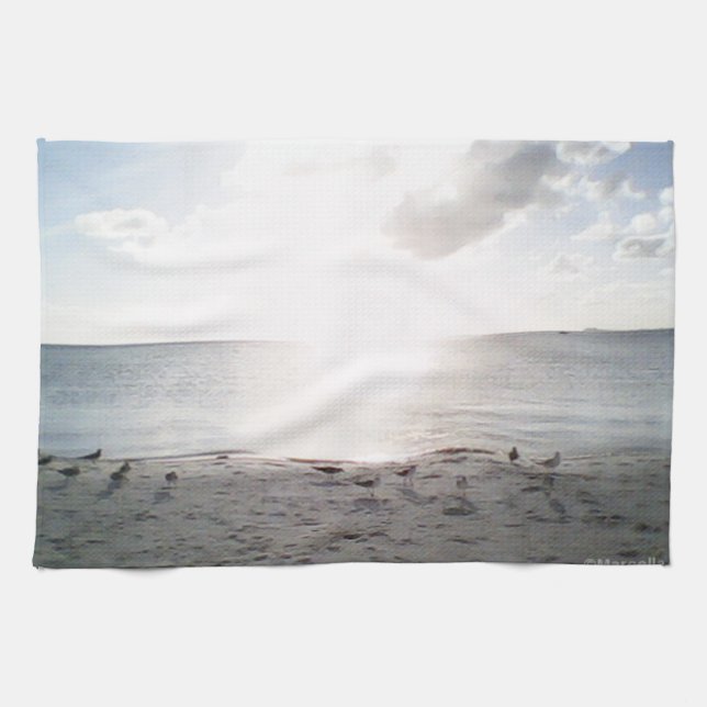 Sonnenruhm am Strand Geschirrtuch (Horizontal)