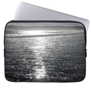 Sonnenschein am Strand Laptopschutzhülle