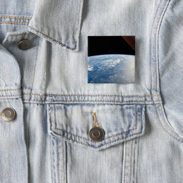 Sonnenschein in den Gewässern des Pazifiks Button (Beispiel)