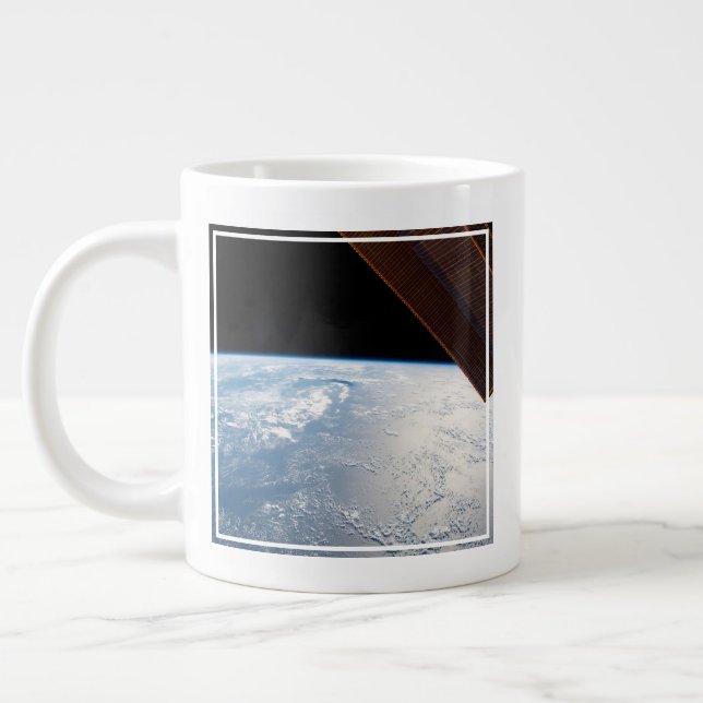 Sonnenschein in den Gewässern des Pazifiks Jumbo-Tasse (Links)