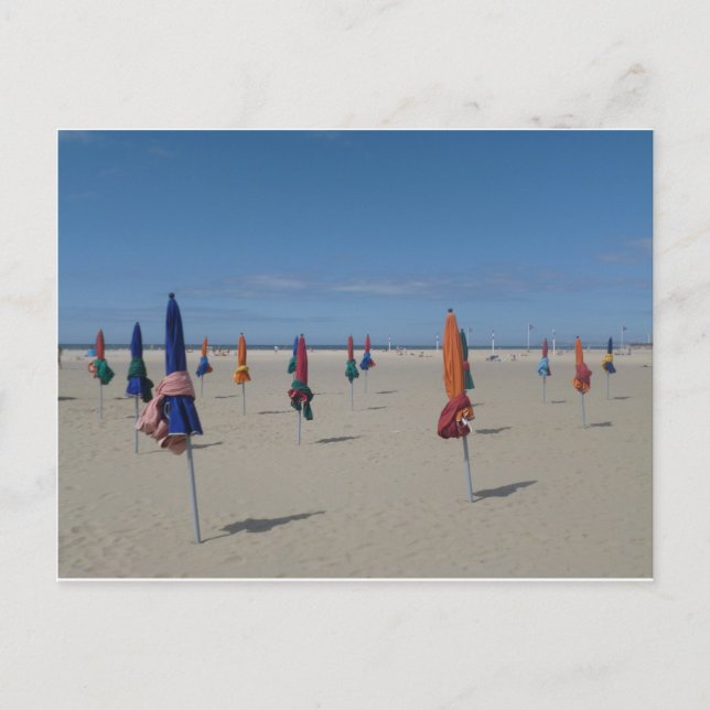 Sonnenschirme von Deauville Postkarte (Vorderseite)