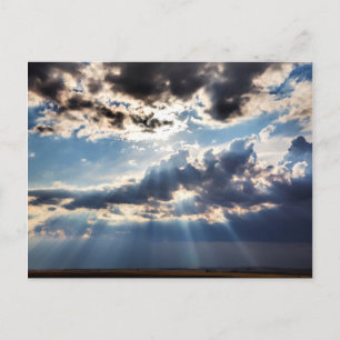 Sonnenstrahlen von oben postkarte