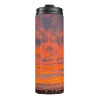 Sonnenuntergang am Feuer Thermosbecher