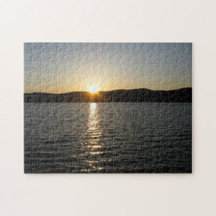 Sonnenuntergang am Onota See: Horizontal